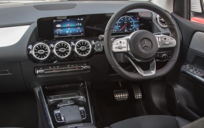 Mercedes-Benz B200 interior