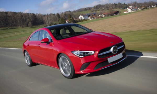 Mercedes-Benz CLA200 reviewed by Double Apex