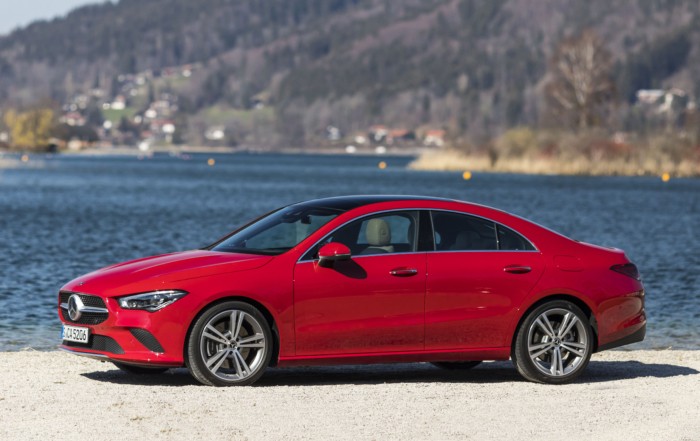 Mercedes-Benz CLA200 profile
