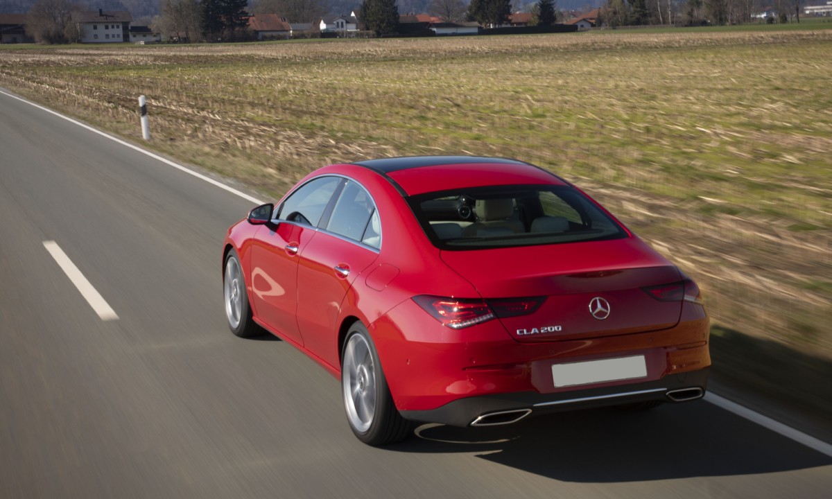 Mercedes-Benz CLA200 reviewed by Double Apex