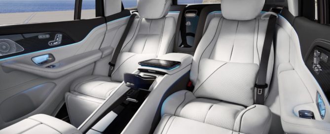 Mercedes-Maybach GLS600 rear cabin