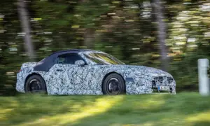 Mercedes SL Roadster Returns to Performance Roots