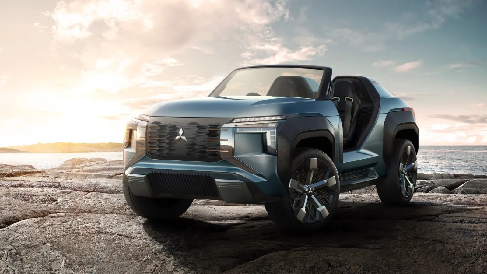 Mitsubishi Mi-Tech Concept [w/video]