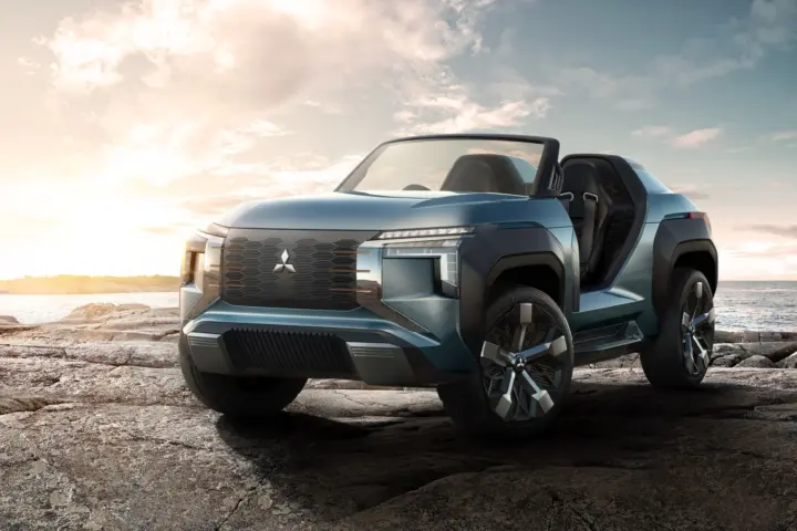 Mitsubishi Mi-Tech Concept [w/video]