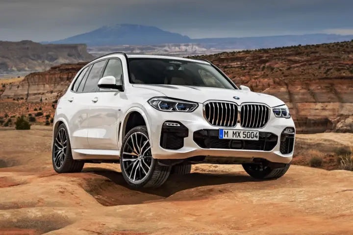All-new BMW X5 breaks cover