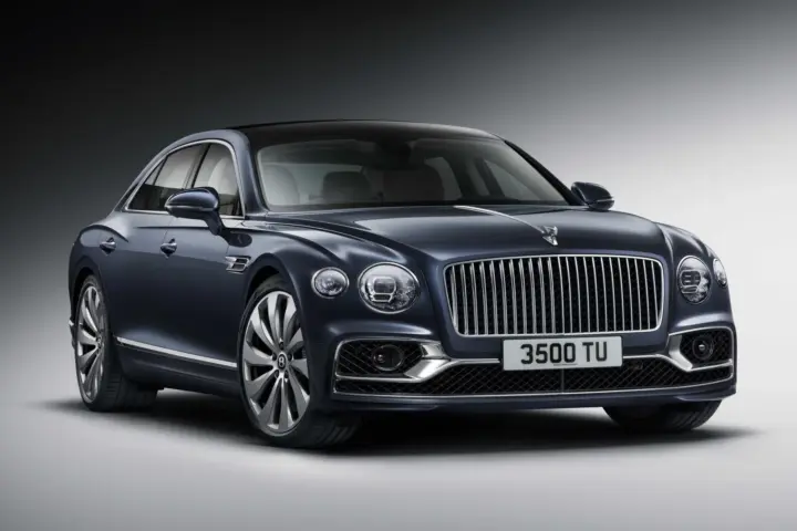 New Bentley Flying Spur [w/video]
