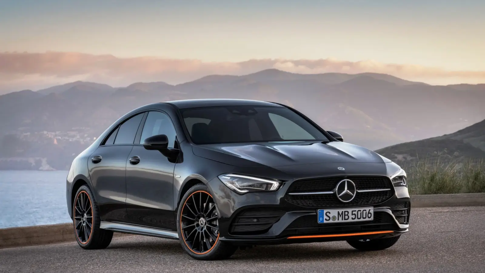 New Mercedes-Benz CLA