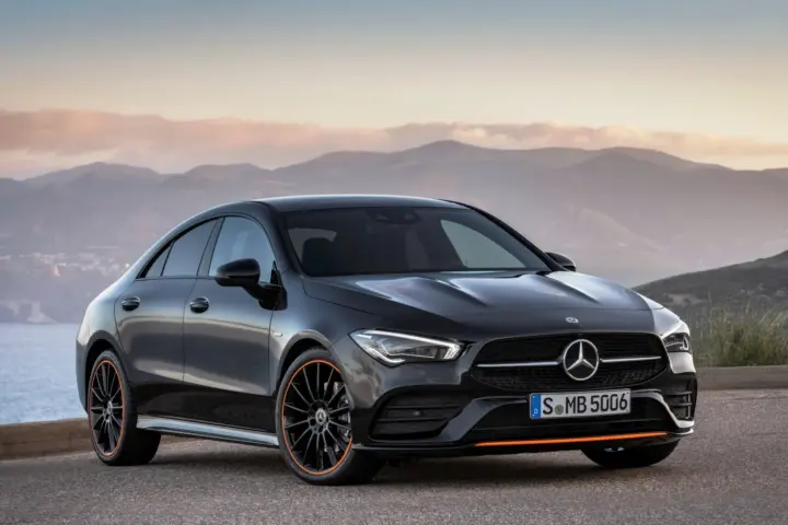 New Mercedes-Benz CLA