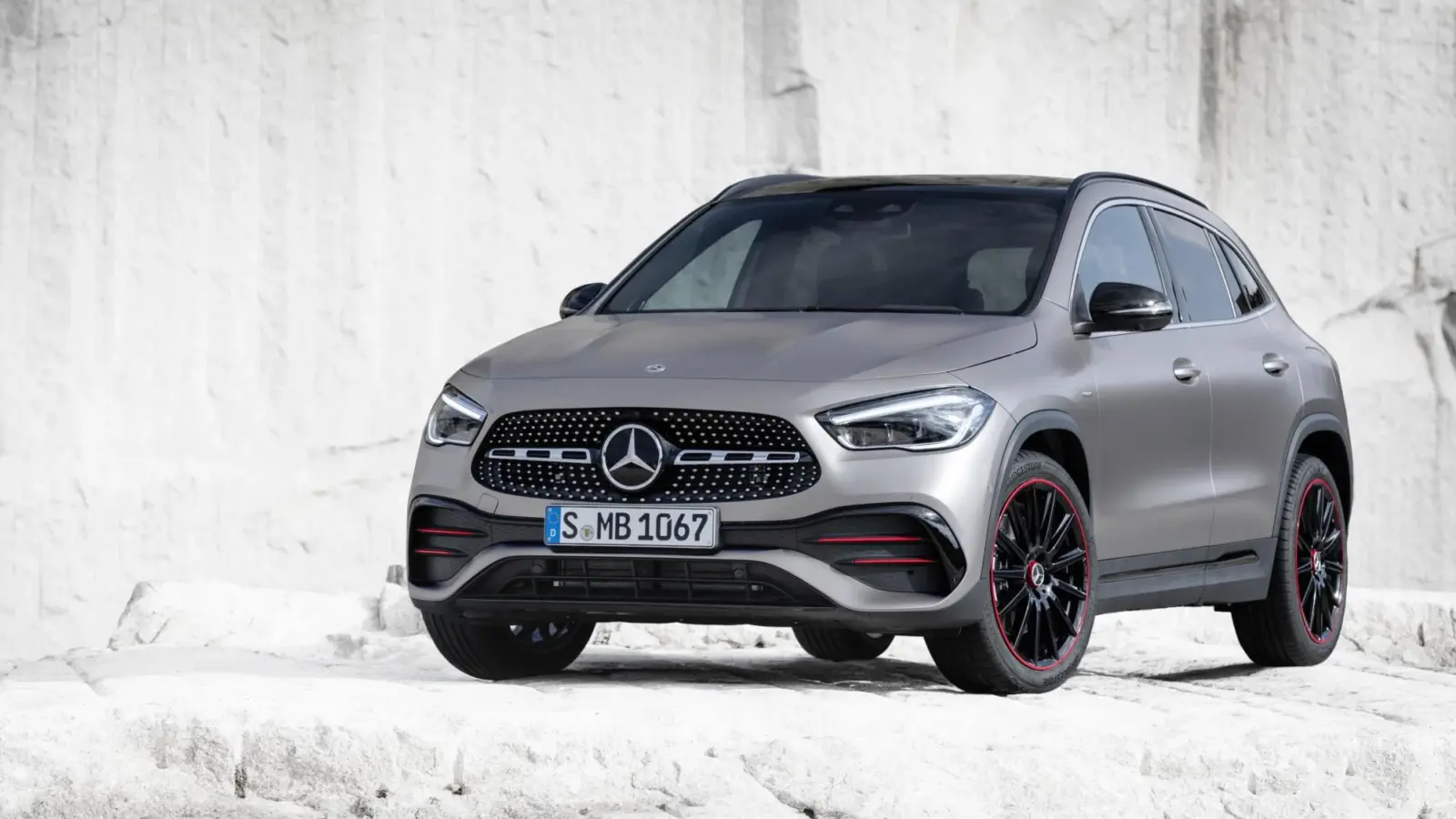 New Mercedes-Benz GLA [w/video]