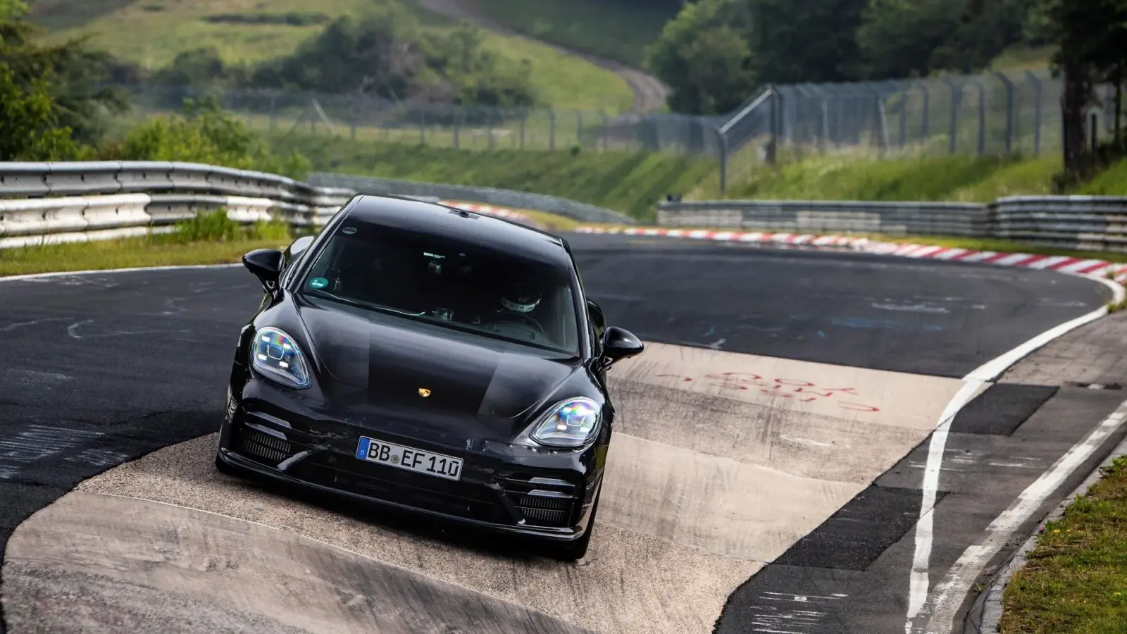 Panamera Sets A Nurburgring Lap Record [w/video]