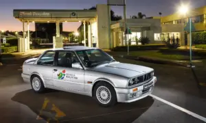 Resurrected BMW 325iS part of local road show