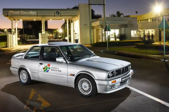 Resurrected BMW 325iS part of local road show