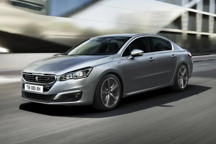 Peugeot 508 GT 2.2 HDi (2012)