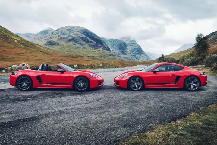 Porsche 718 T launched [w/video]
