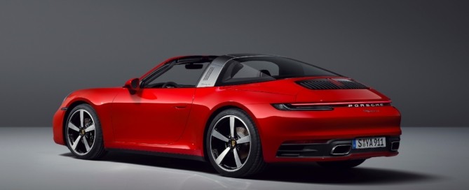 Porsche 911 Targa red rear