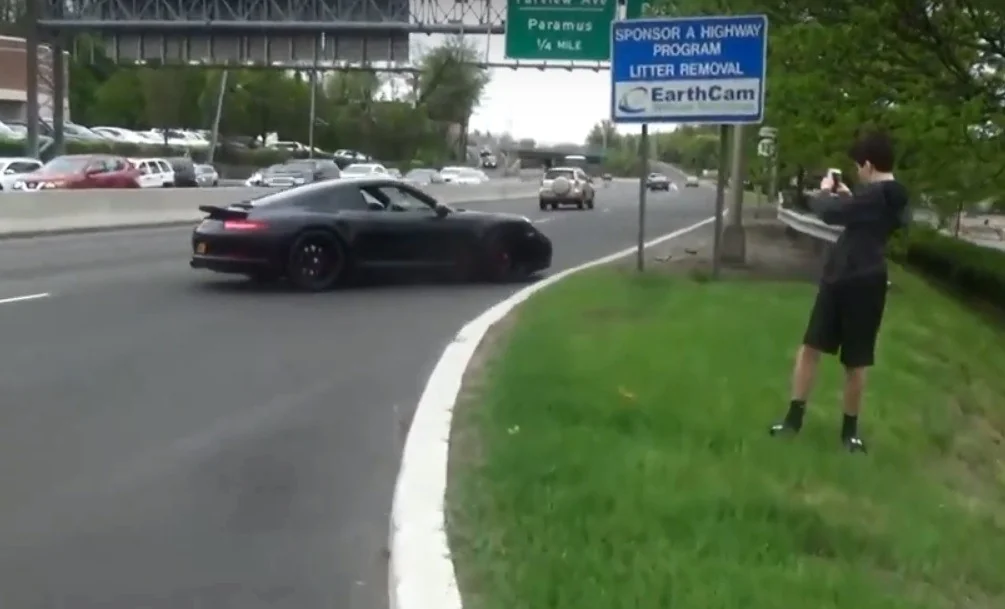 Porsche 911 crash