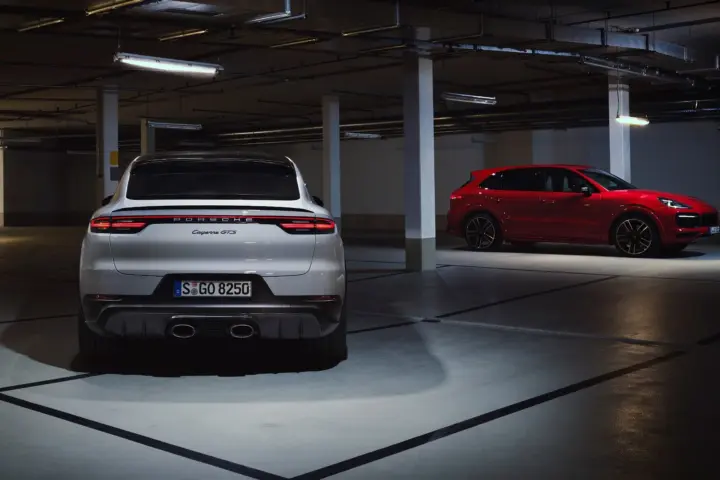 Porsche Cayenne GTS Unveiled in Two Bodystyles