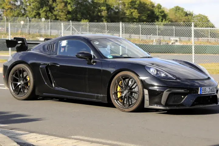 Porsche GT4 RS and GT3 Spotted Testing [w/video]