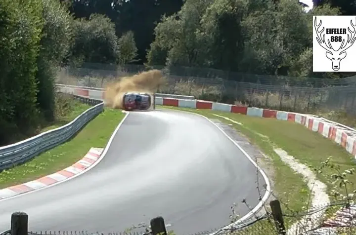 Porsche Nurburgring crash [video]