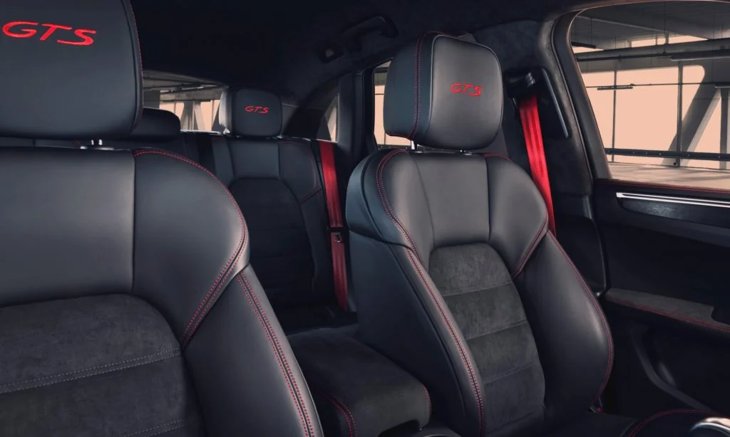 Porsche Macan GTS cabin