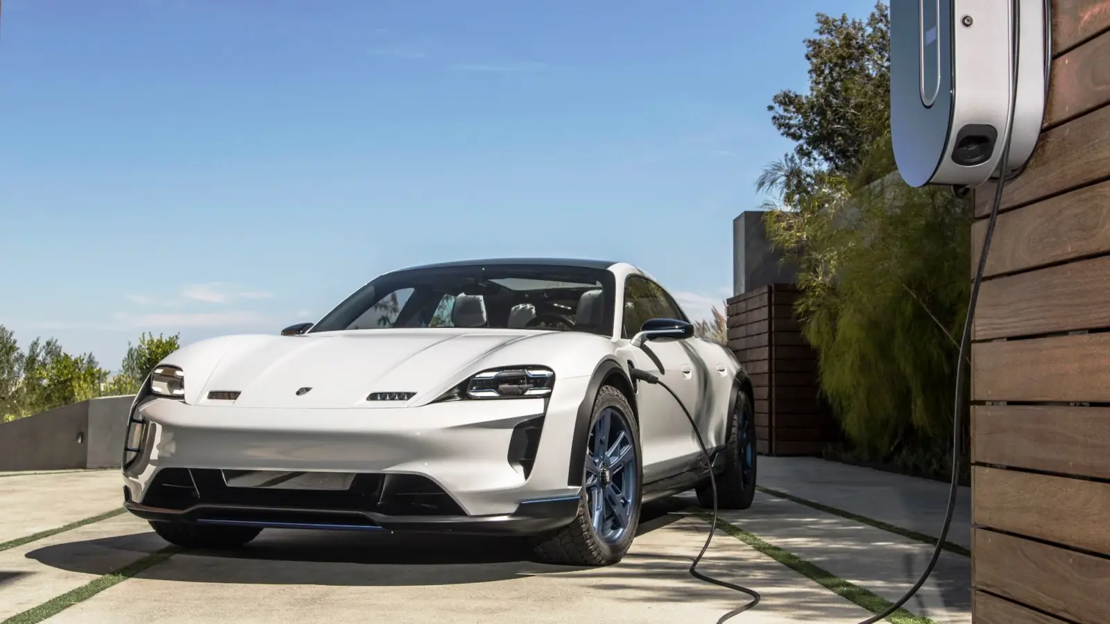 Record Porsche Sales in 2019