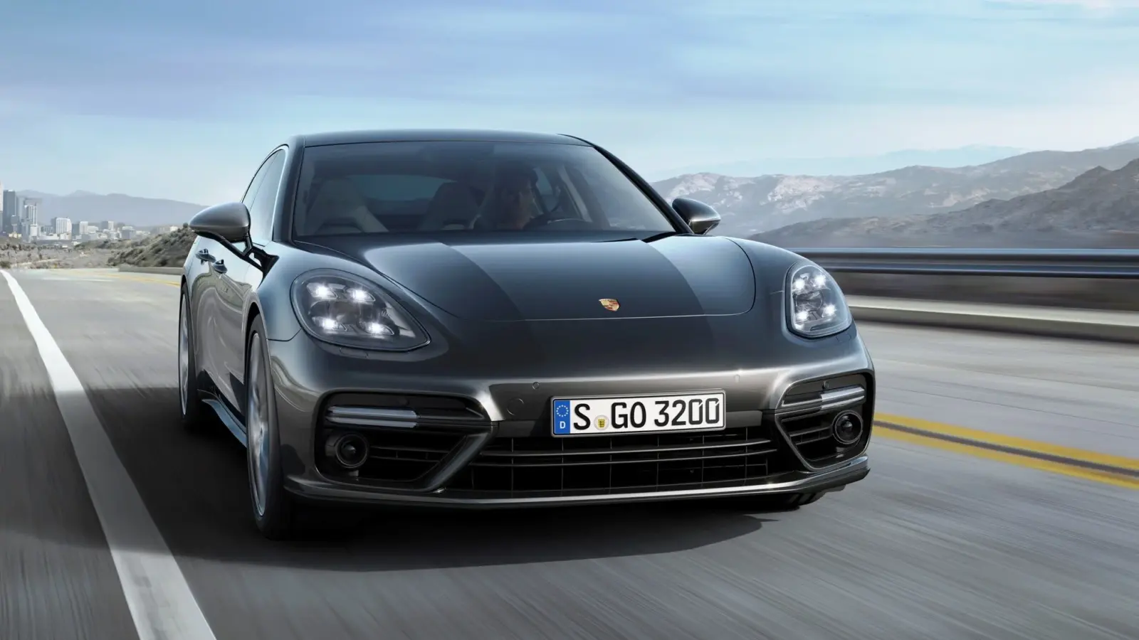 Porsche Panamera Turbo (2017)