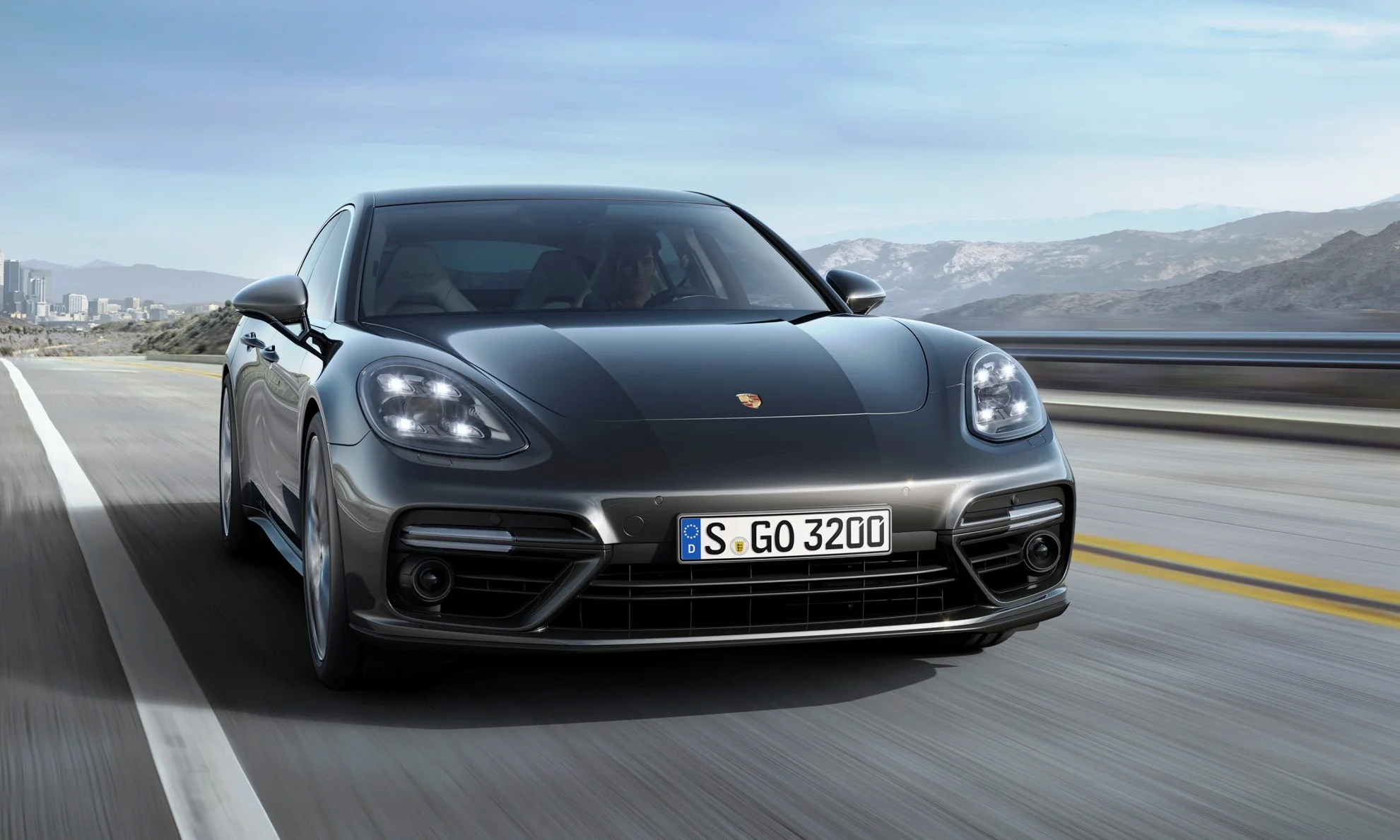 Porsche Panamera Turbo