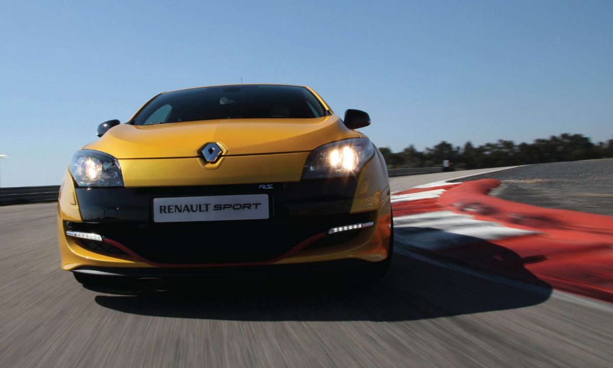 Renault Megane RS 265 Trophy (2012) - Double Apex