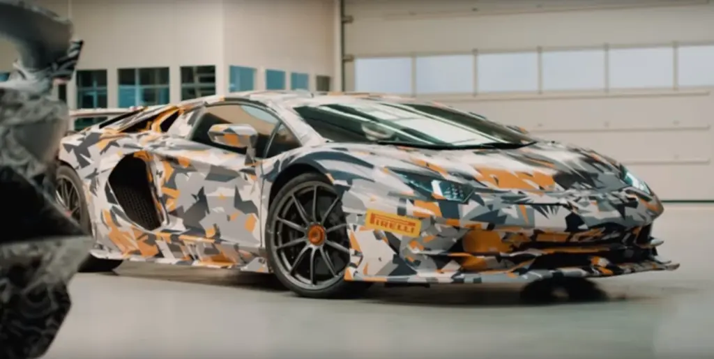 SVJ name confirmed for fastest Lamborghini Aventador [video]