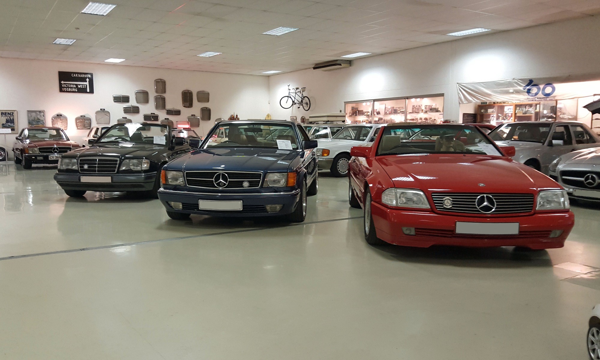 Some of the more modern models in the Mercseum. A neat SL500, a 560SEC on AMG wheels and a W124 cabriolet.