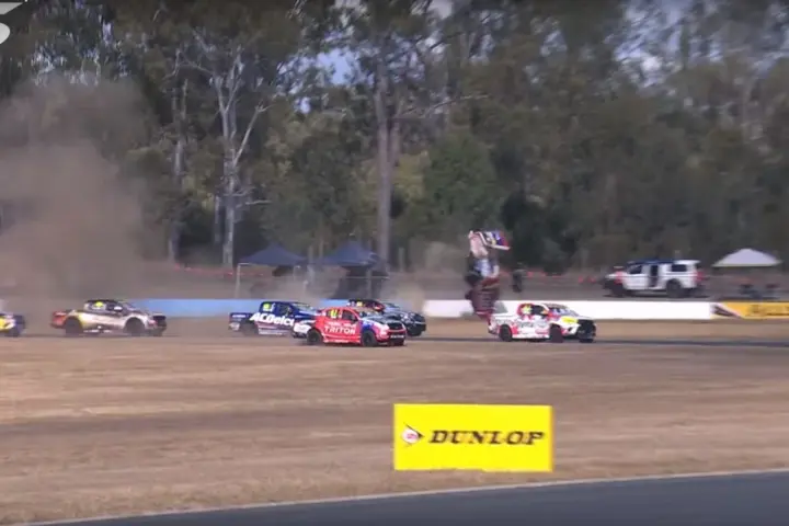 Terrifying SuperUtes incident [video]