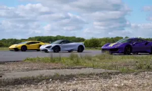Supercar Drag Race [video]
