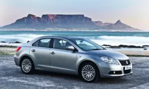 Suzuki Kizashi 2.4 SDLX CVT (2012)