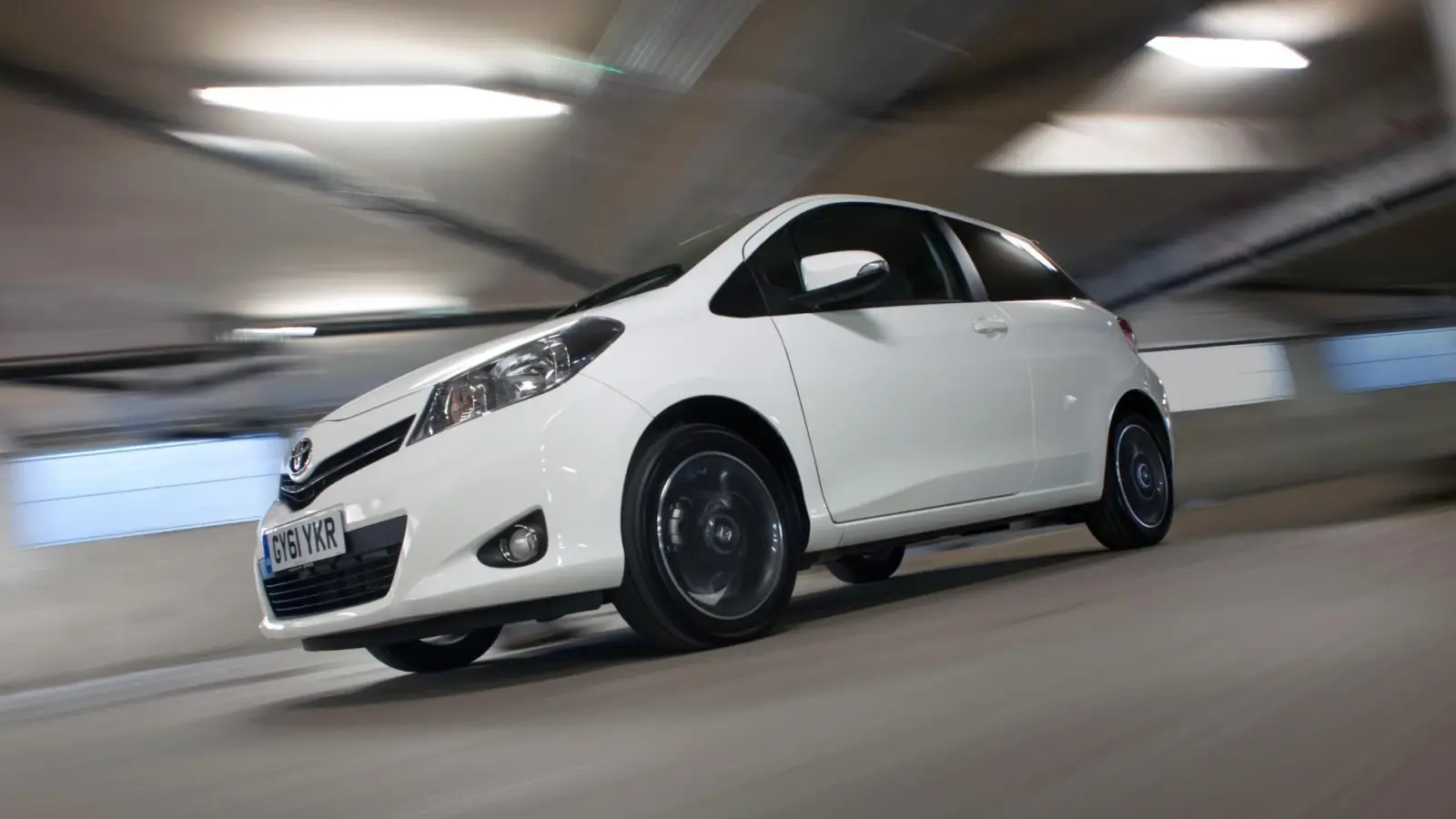 Toyota Yaris 1.3 XR 3-Door (2012)