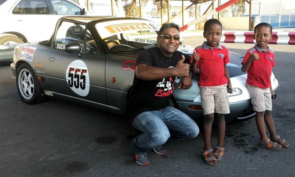 Two new fans of Project MX-5