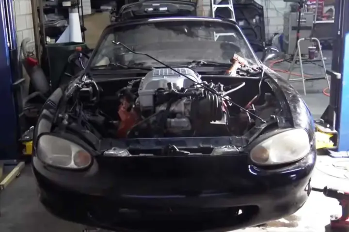 V8 MX-5 with Hellcat Motor
