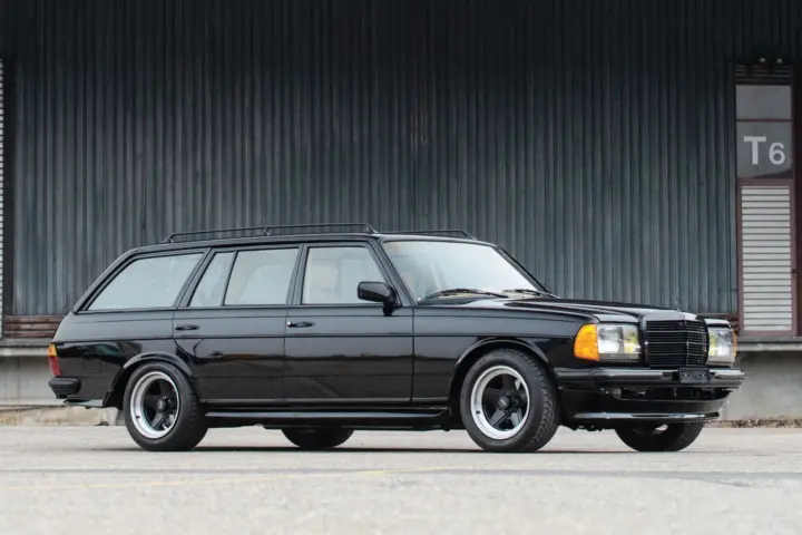 V8-powered Mercedes-Benz 500TE AMG