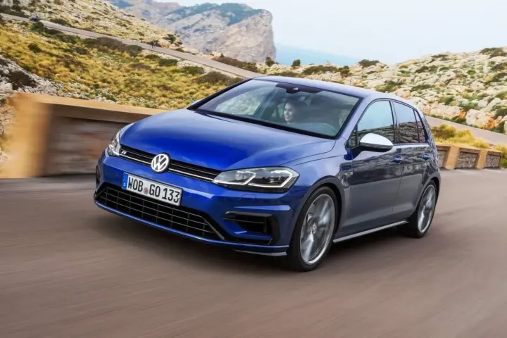 VW Golf VII R DSG (2017)