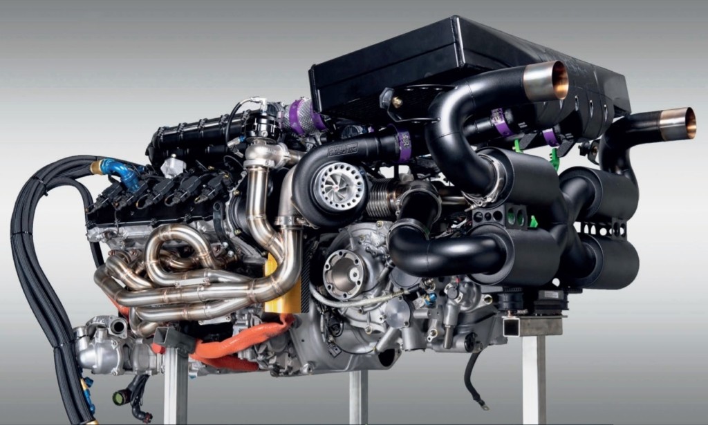 Zyrus Lamborghini LP1200 Huracan engine