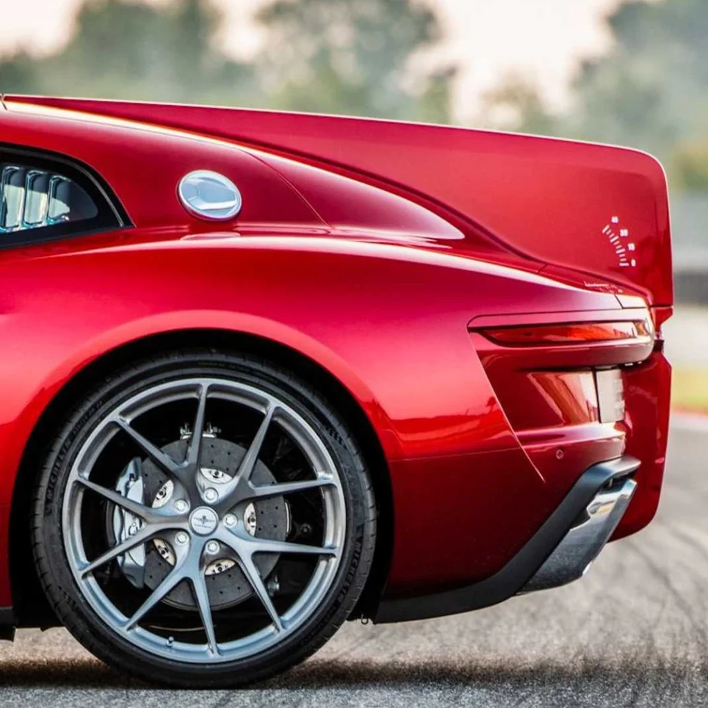 Touring Superleggera Aero 3 fin
